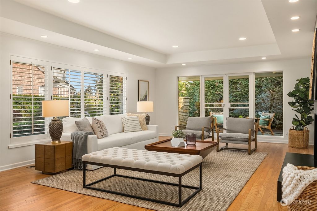 Photo of 1927 Blenheim Drive E, Seattle, WA 98112 (MLS # 2023534)