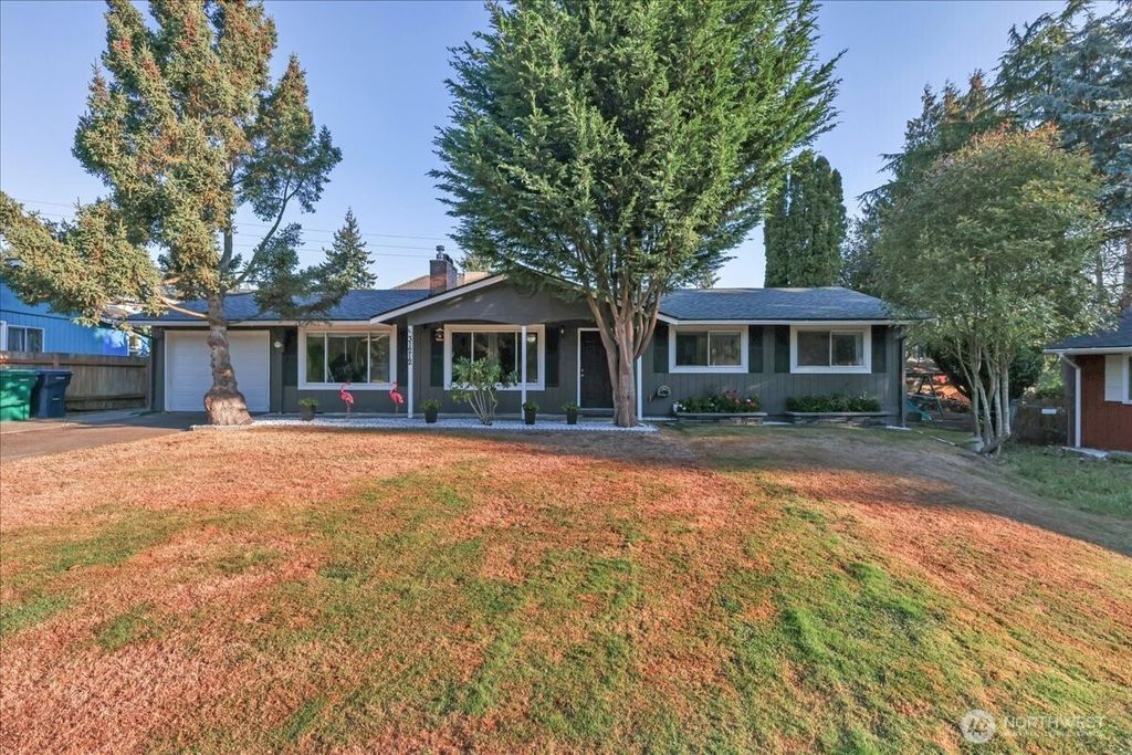 Photo of 31212 9th Avenue S, Federal Way, WA 98003 (MLS # 2442640)