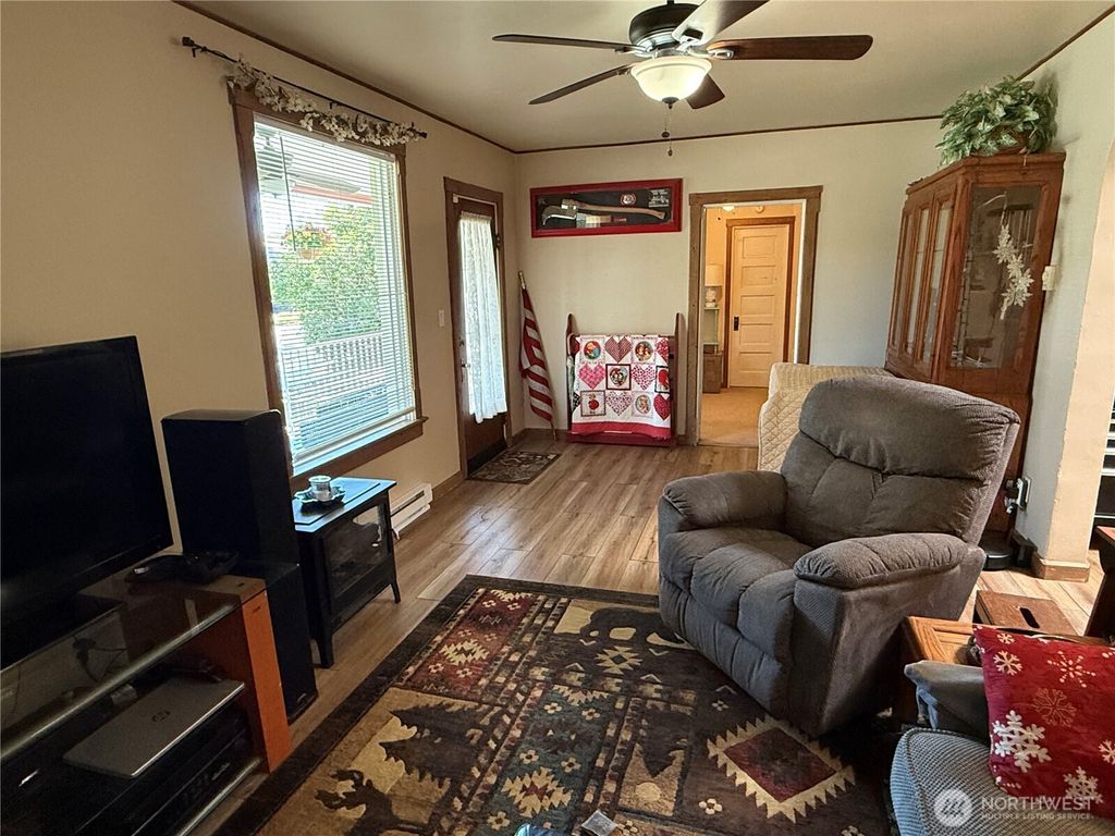Photo of 115 S 4th Street, Dayton, WA 99328 (MLS # 2521331)