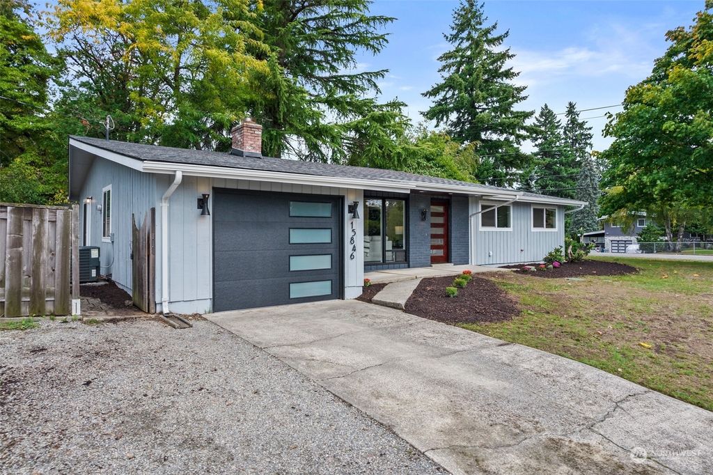 Photo of 15846 SE 132nd Place, Renton, WA 98059 (MLS # 2166599)