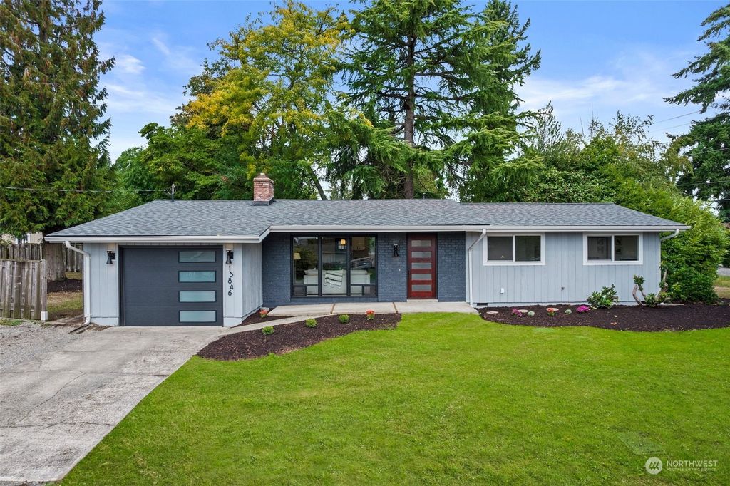 Photo of 15846 SE 132nd Place, Renton, WA 98059 (MLS # 2166599)