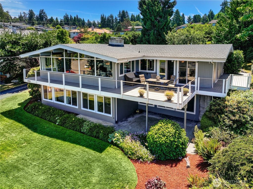 Photo of 29812 Marine View Drive SW, Federal Way, WA 98023 (MLS # 2404038)