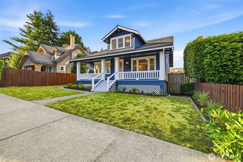 Photo of 811 N L Street, Tacoma, WA 98403 (MLS # 2558852)