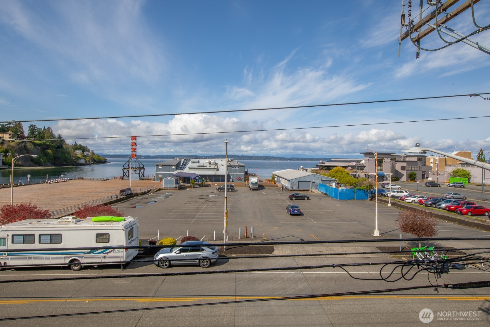 6042 Seaview Avenue NW 301