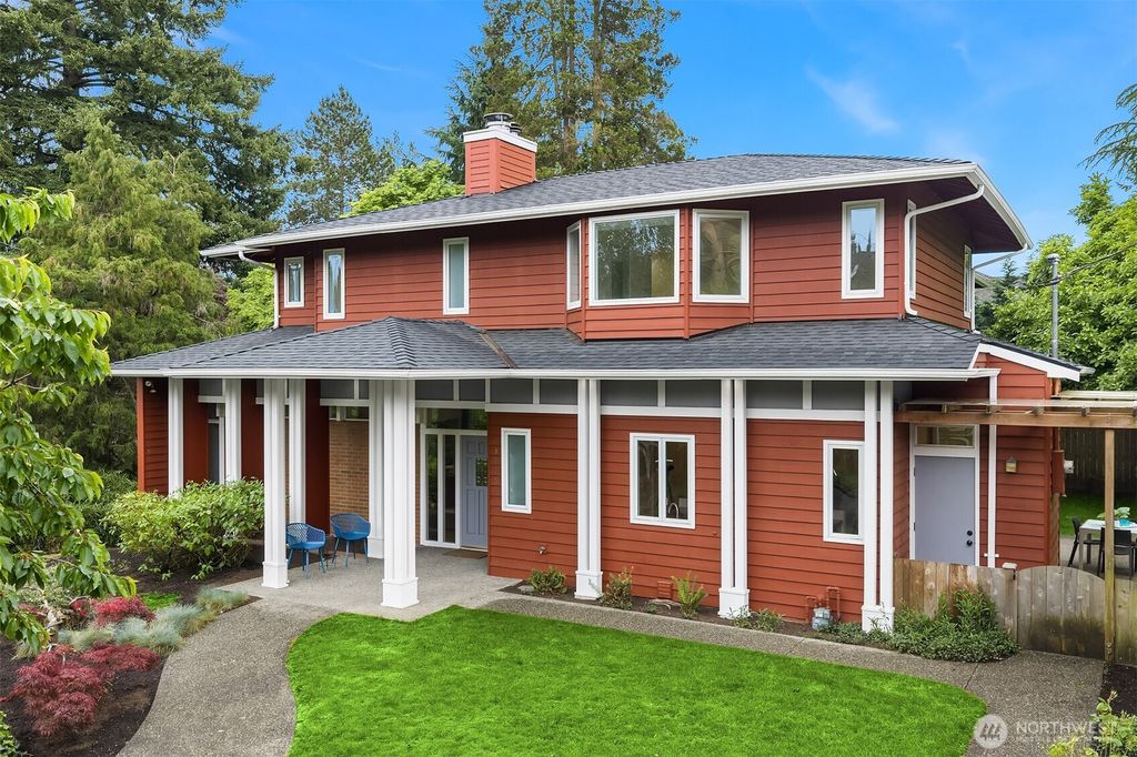 Photo of 3815 NE 60th Street, Seattle, WA 98115 (MLS # 2521430)