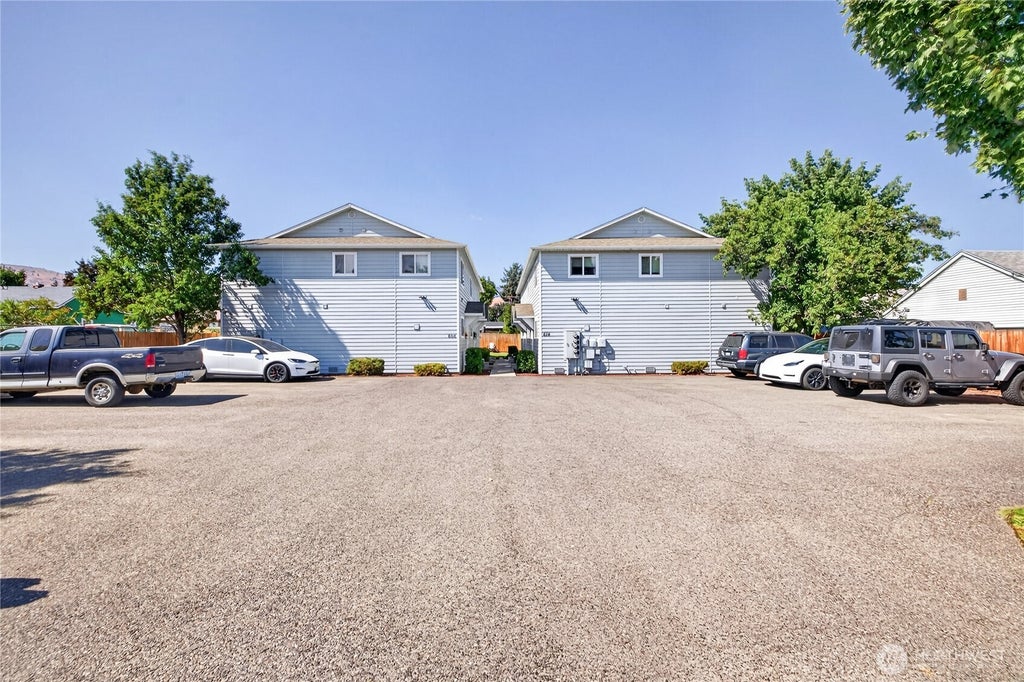 Photo of 608 Sunset Avenue #1, Wenatchee, WA 98801 (MLS # 2576020)