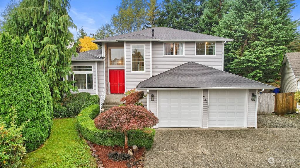 Photo of 730 145th Place SW, Lynnwood, WA 98087 (MLS # 2299017)