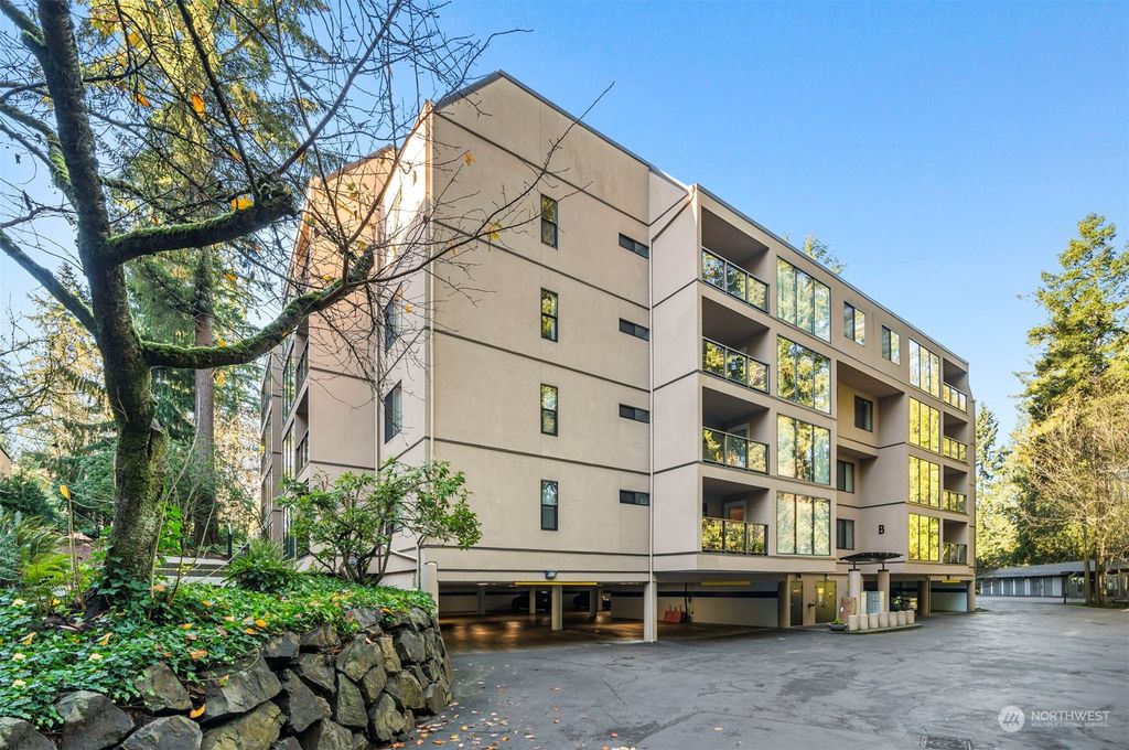Photo of 15512 Country Club Drive #B23, Mill Creek, WA 98012 (MLS # 2314350)