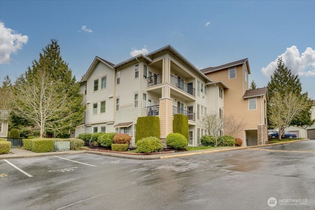 Photo of 15026 40th Avenue W #11103, Lynnwood, WA 98087 (MLS # 2481796)