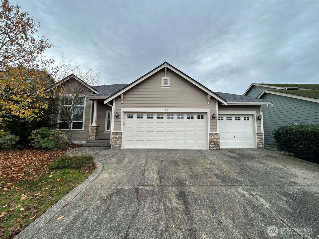 Photo of 153 SW 311th Place, Federal Way, WA 98023 (MLS # 2457502)
