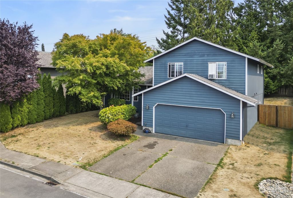 Photo of 7005 79th Drive NE, Marysville, WA 98270 (MLS # 2151975)