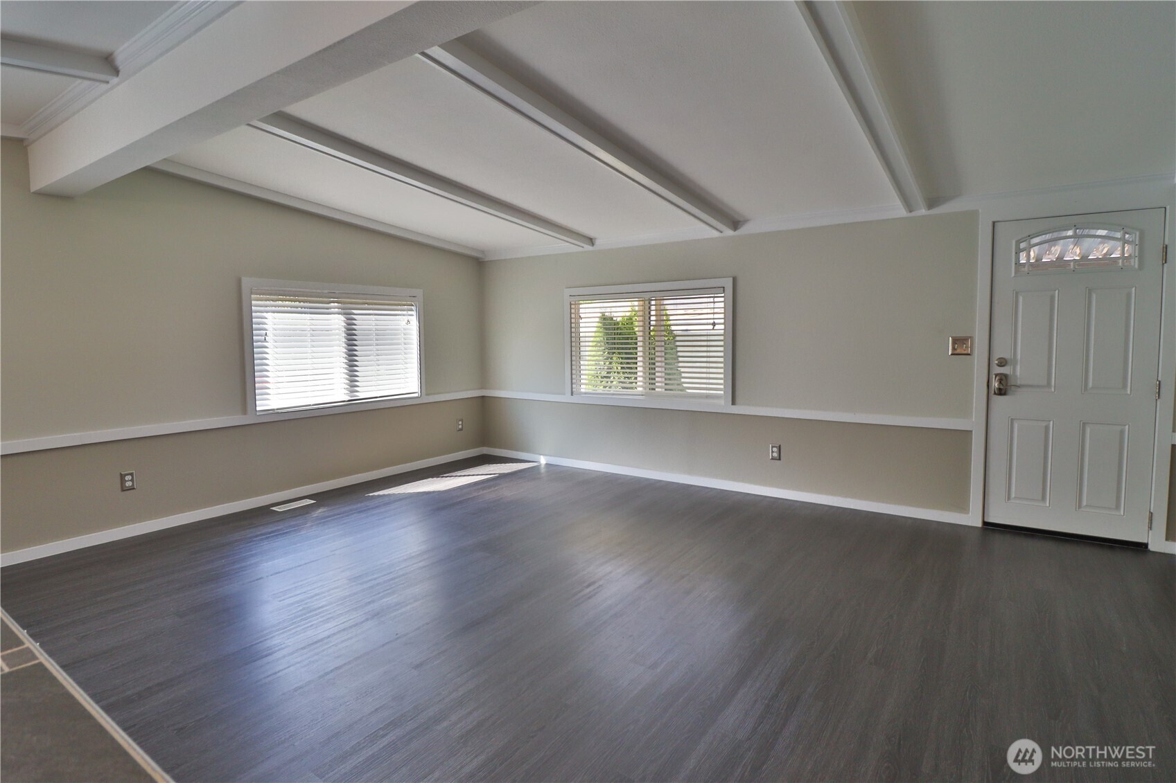 2500 S 370 Street 12