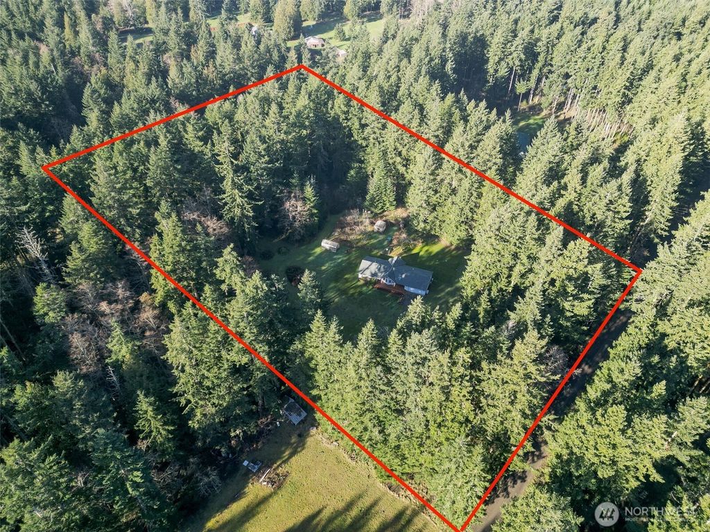 Photo of 464 Stillmeadow Rd Rd, Coupeville, WA 98239 (MLS # 2469362)