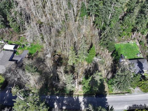 Photo of 401 Gramayre Road, Coupeville, WA 98239 (MLS # 2497686)