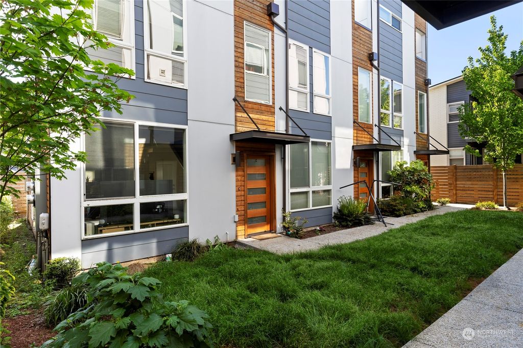 Photo of 3309 Claremont Avenue S #C, Seattle, WA 98144 (MLS # 2069787)