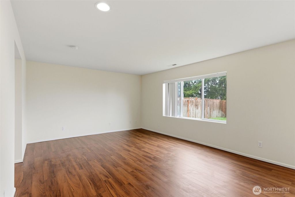 Photo of 4244 E Roosevelt Avenue, Tacoma, WA 98404 (MLS # 2495538)