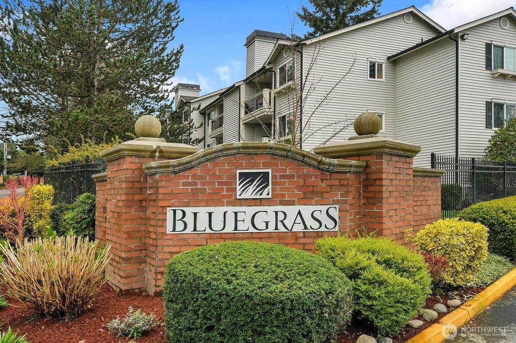 Photo of 12404 E Gibson Road #B-304, Everett, WA 98204 (MLS # 2564003)