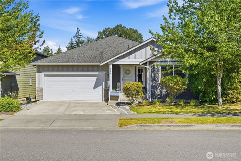 Photo of 934 Dallas Street, Mount Vernon, WA 98274 (MLS # 2549102)