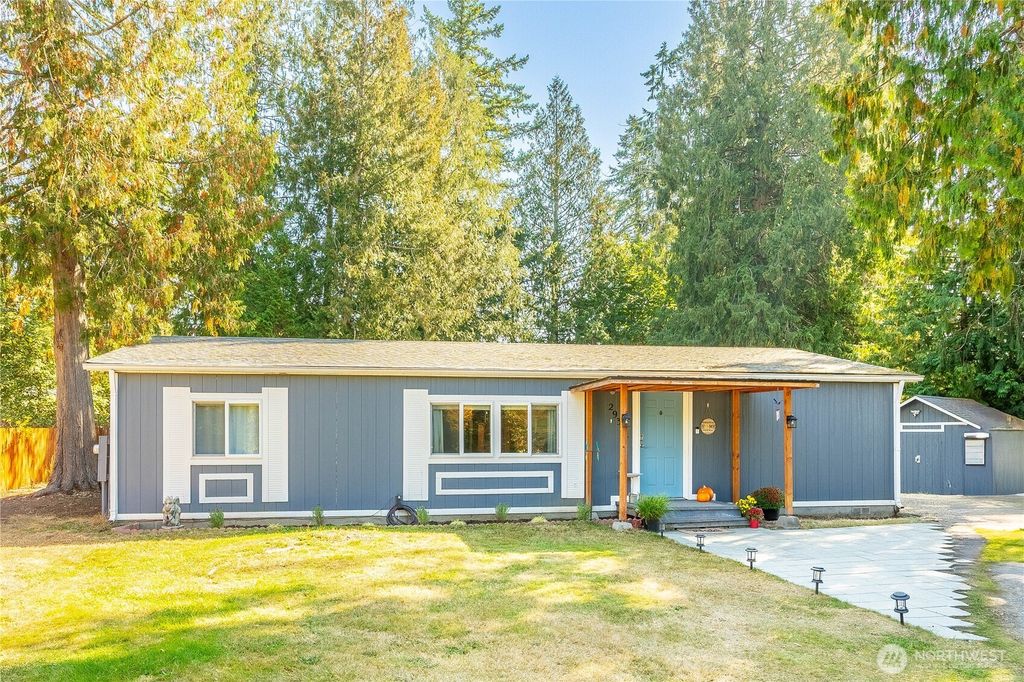 Photo of 29358 215th Place SE, Kent, WA 98042 (MLS # 2422594)
