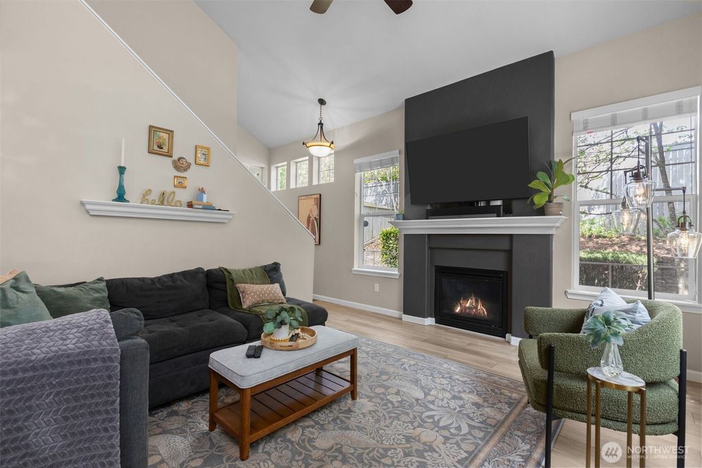 Photo of 19120 110th Place SE, Renton, WA 98055 (MLS # 2374273)