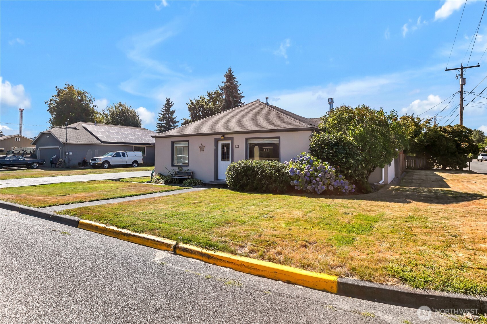 624 9th Avenue SW