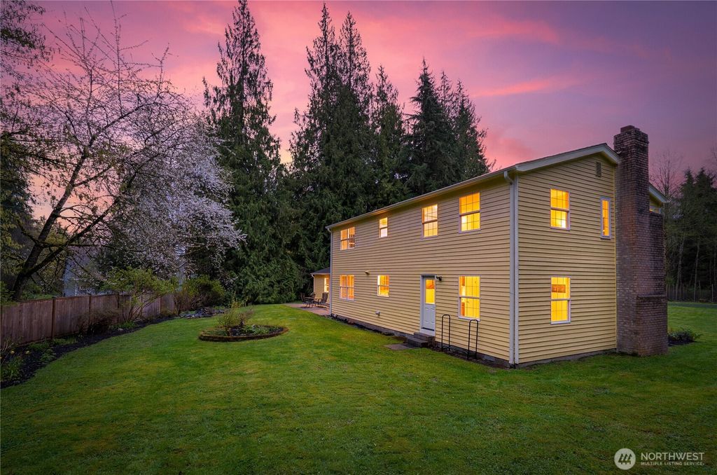 Photo of 18424 109TH AVENUE SE Ave, Snohomish, WA 98296 (MLS # 2508530)