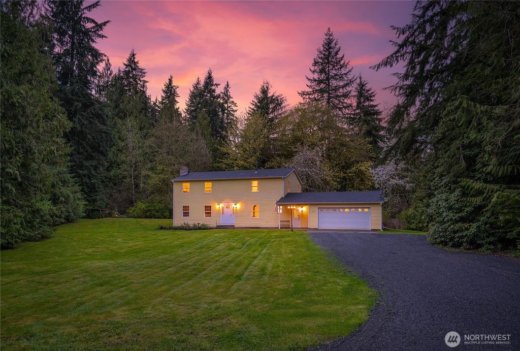 Photo of 18424 109TH AVENUE SE Ave, Snohomish, WA 98296 (MLS # 2508530)