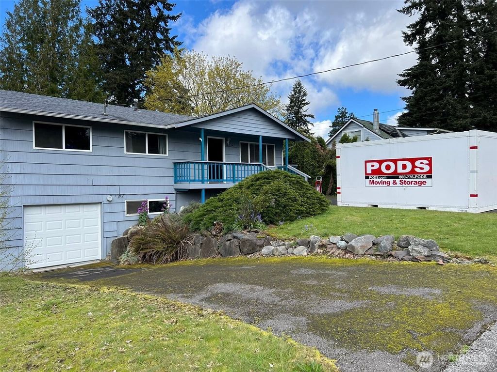 Photo of 16315 128th Avenue SE, Renton, WA 98058 (MLS # 2511943)