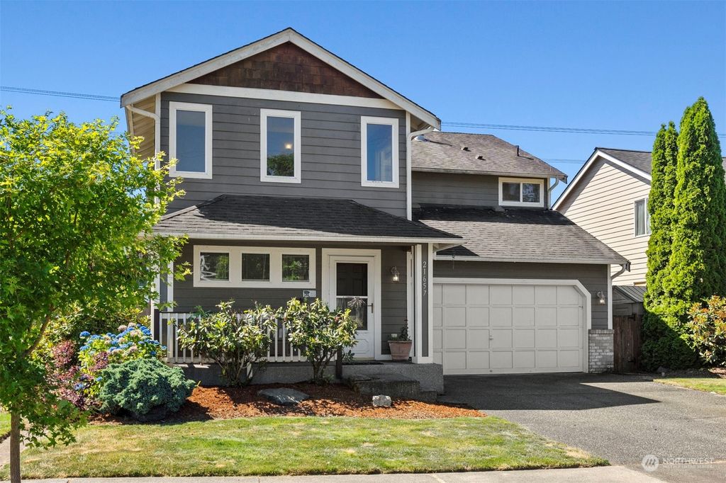 Photo of 21657 SE 281st St St, Maple Valley, WA 98038 (MLS # 2267023)