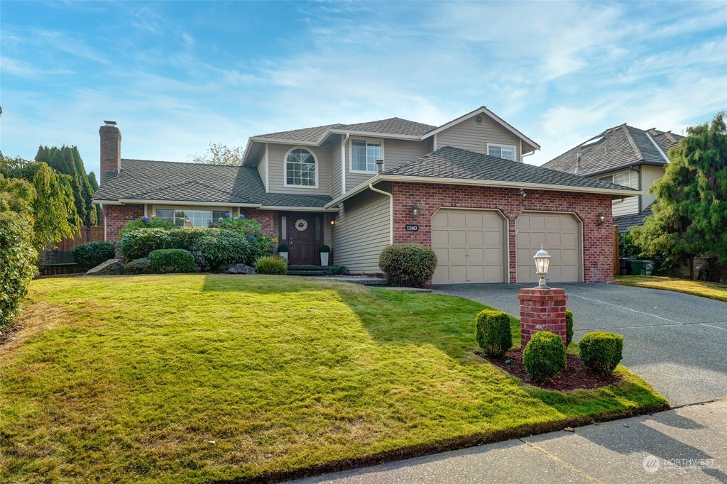 Photo of 12463 NE 164th Street, Woodinville, WA 98072 (MLS # 2009487)