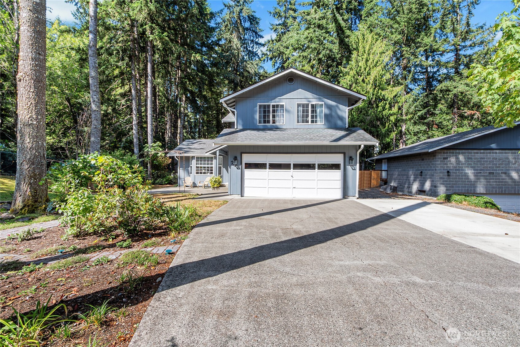 708 3rd Street W