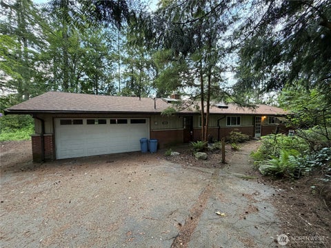 Photo of 3050 165th Place NE, Bellevue, WA 98008 (MLS # 2536449)