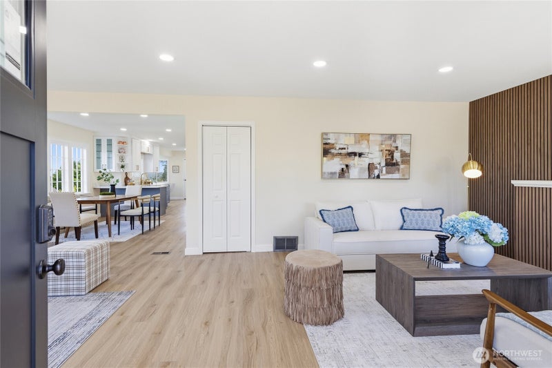 331 NE 53rd Street