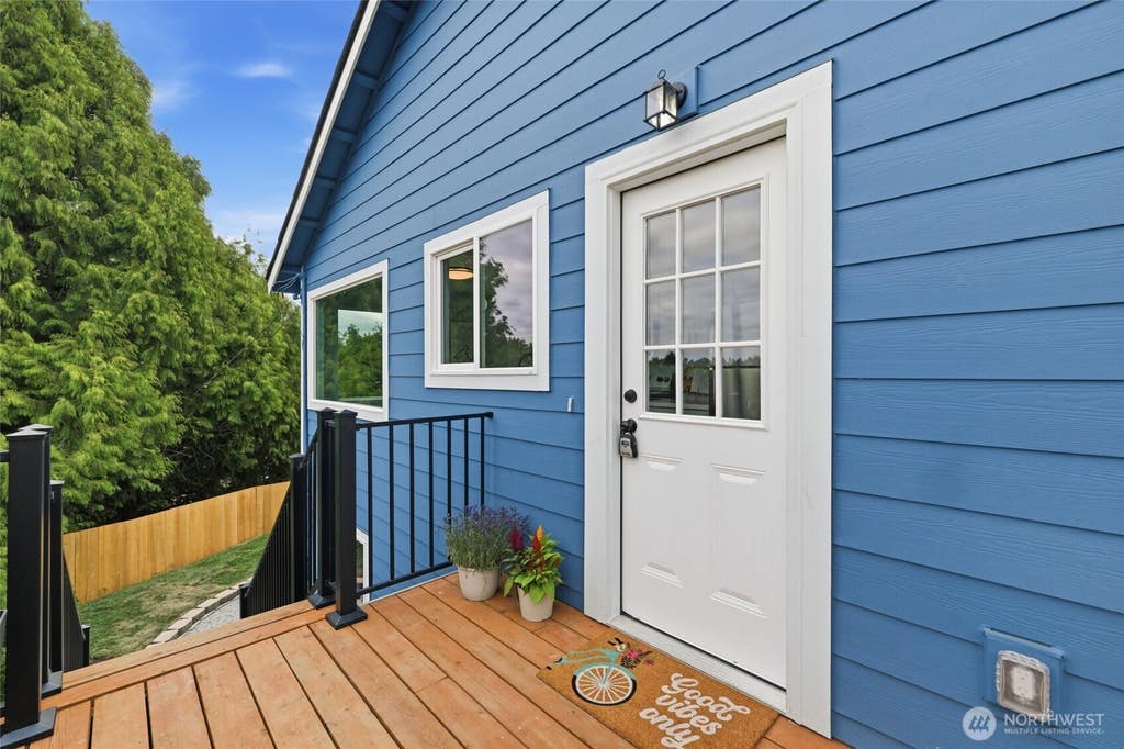 Photo of 2517 23rd Avenue, Seattle, WA 98144 (MLS # 2566503)
