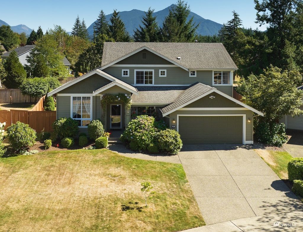 Photo of 285 SE 10th Circle, North Bend, WA 98045 (MLS # 1993435)