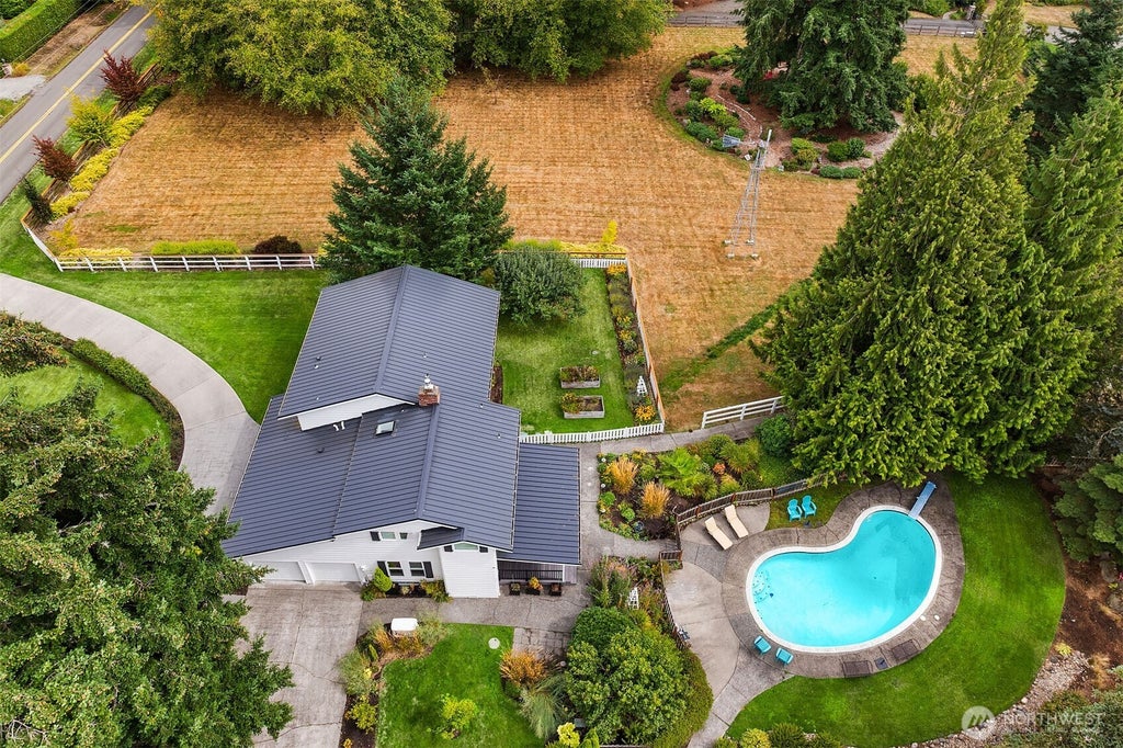 Photo of 16207 NE 165th Street, Woodinville, WA 98072 (MLS # 2577451)