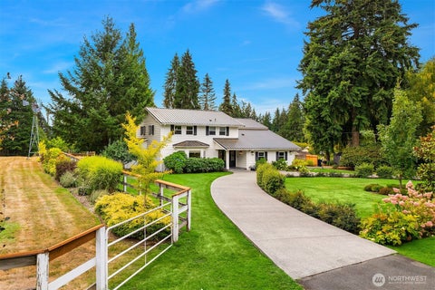 Photo of 16207 NE 165th Street, Woodinville, WA 98072 (MLS # 2577451)