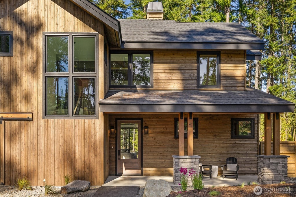 Photo of 161 Sanctuary Court, Cle Elum, WA 98922 (MLS # 2588787)