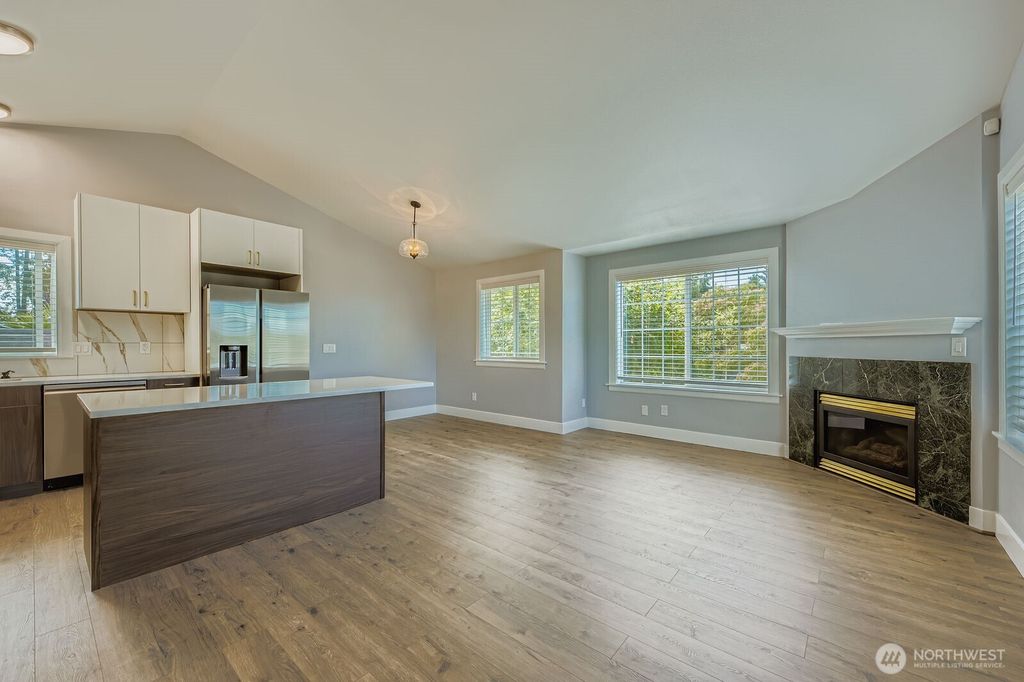 Photo of 24038 19tH Avenue S, Des Moines, WA 98198 (MLS # 2413691)