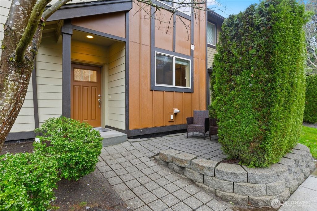 Photo of 16526 1st Park SE, Bothell, WA 98012 (MLS # 2463891)