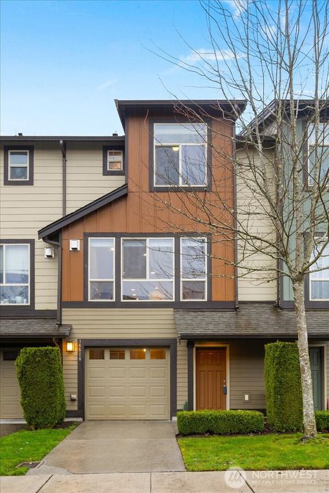 16526 1st Park SE Bothell WA 98012