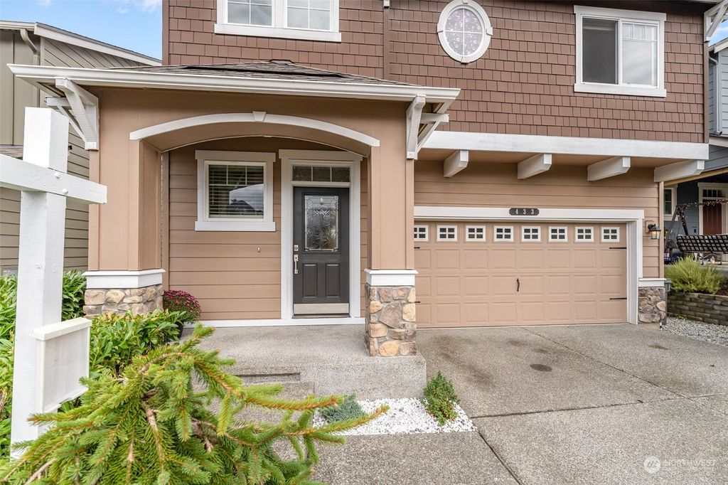 Photo of 433 202nd Place SW, Lynnwood, WA 98036 (MLS # 2160265)