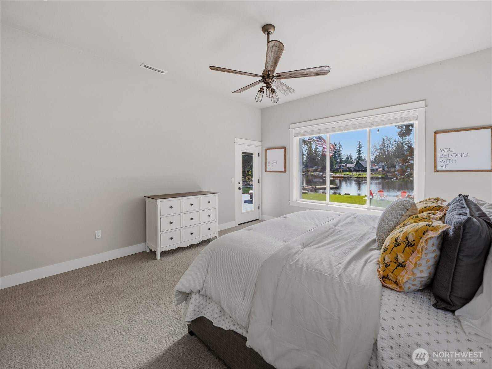 Black Diamond, Washington, 98010, United States, 5 Bedrooms Bedrooms, ,5 BathroomsBathrooms,Residential,Active,2032942