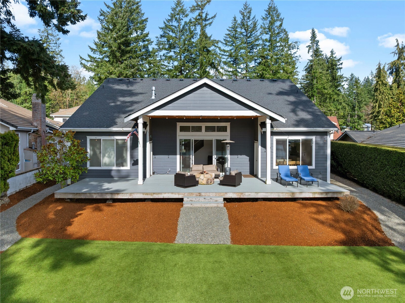 Black Diamond, Washington, 98010, United States, 5 Bedrooms Bedrooms, ,5 BathroomsBathrooms,Residential,Active,2032942