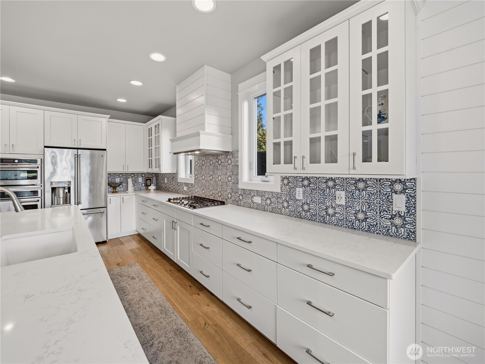 Black Diamond, Washington, 98010, United States, 5 Bedrooms Bedrooms, ,5 BathroomsBathrooms,Residential,Active,2032942