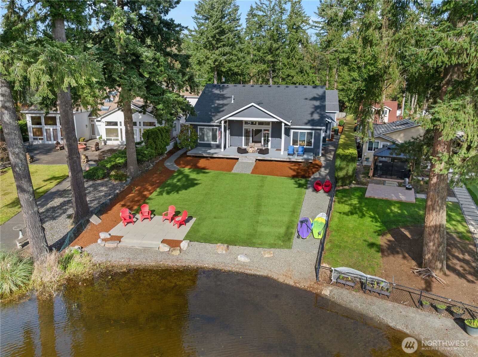 Black Diamond, Washington, 98010, United States, 5 Bedrooms Bedrooms, ,5 BathroomsBathrooms,Residential,Active,2032942