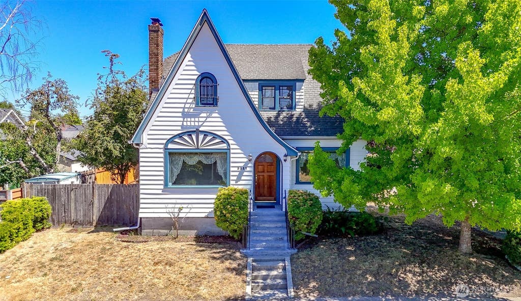 Photo of 5019 S G Street, Tacoma, WA 98408 (MLS # 2563474)