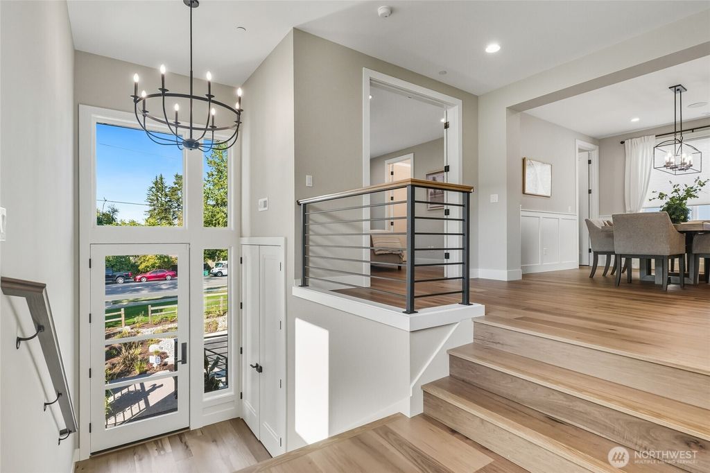Photo of 15525 NE 60th Street, Redmond, WA 98052 (MLS # 2436965)