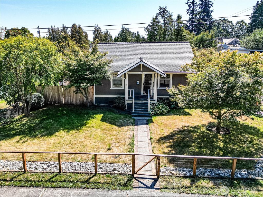 Photo of 2702 22nd Street, Everett, WA 98201 (MLS # 2420788)