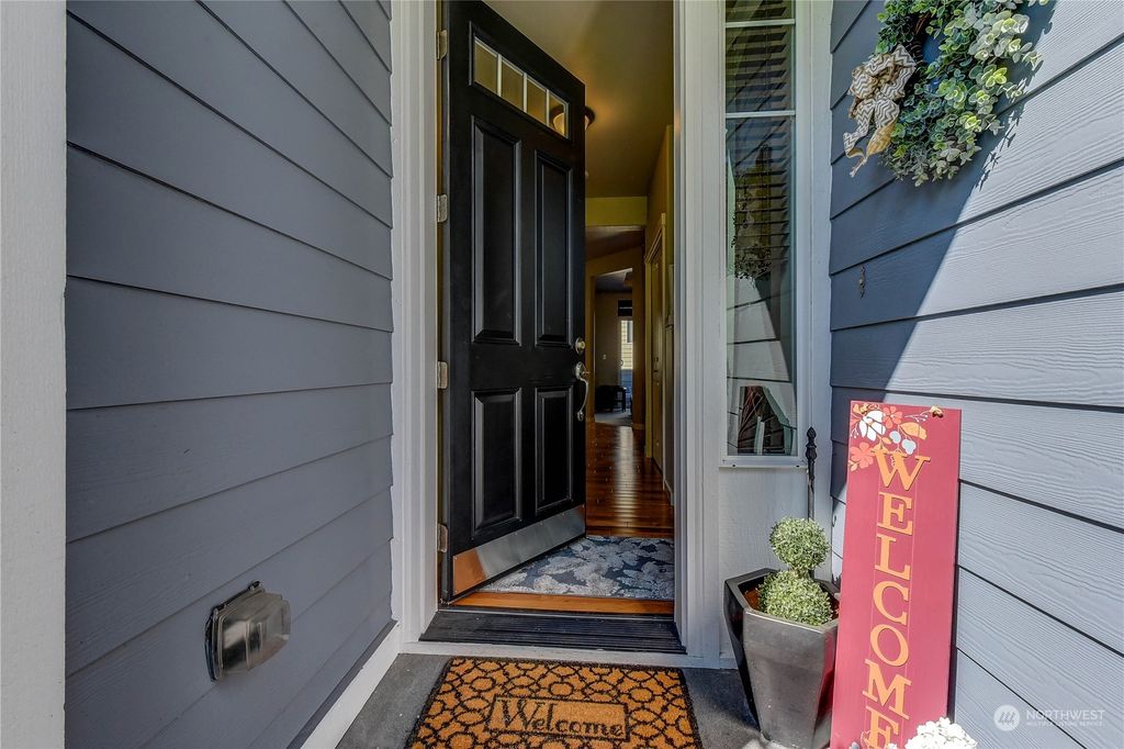Photo of 14825 9th Drive SE, Mill Creek, WA 98012 (MLS # 2056550)